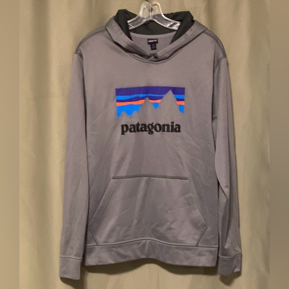 Patagonia Grey  Graphic Logo Pullover Hoodie size M
